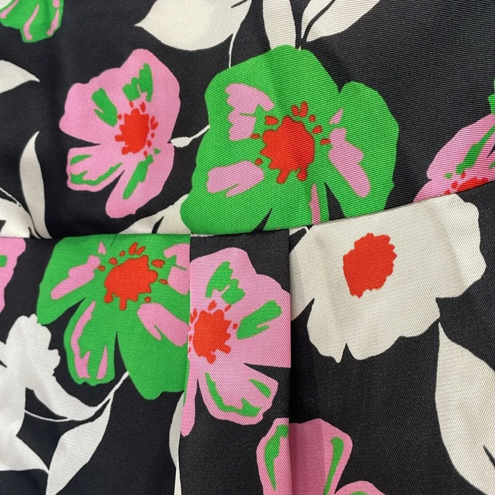 Who What Wear NWT Floral Wrap Blouse - Picture 5 of 9